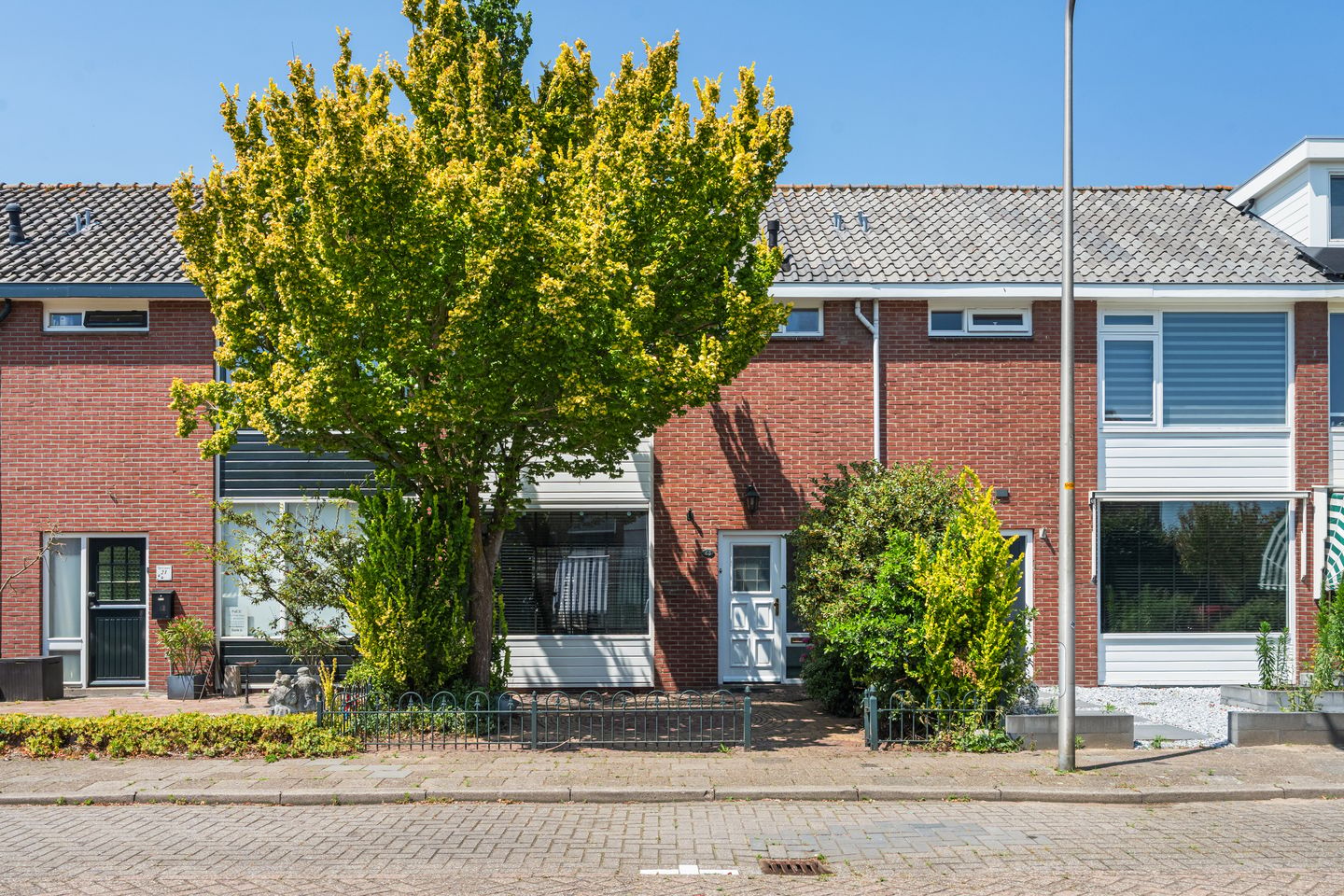 Photo 20 of Goudenregenstraat 23