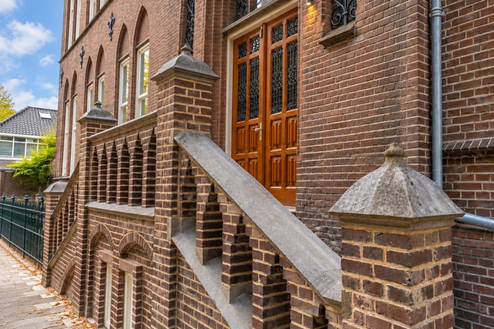 Foto 4 van Deken Roesstraat 25