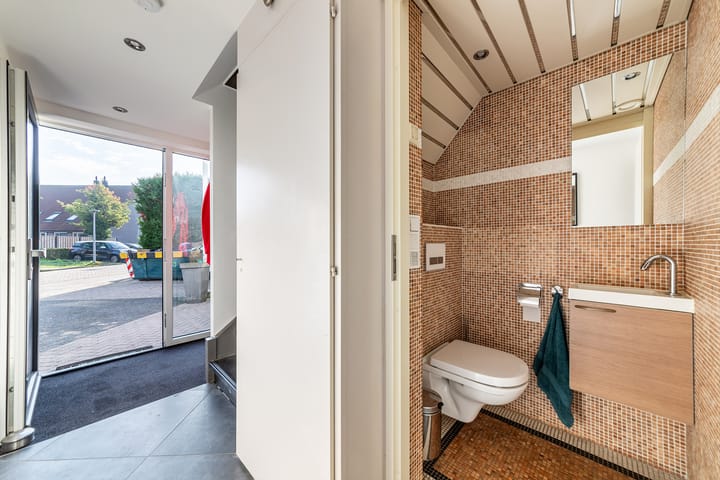Appartement te koop: Walmolenstraat 7, Almere
