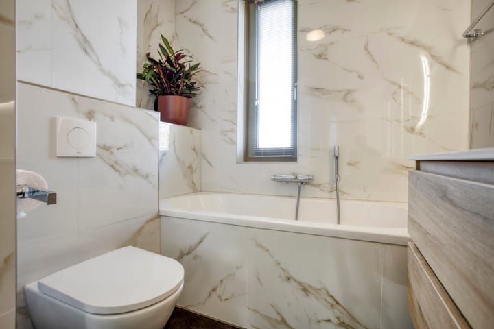 Tussenwoning te koop: De Whemedreef 106, Arnhem