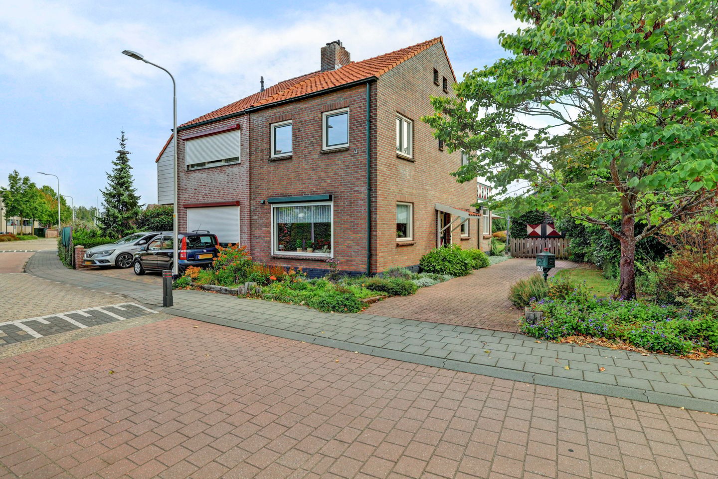 Foto 1 van Flierenhofstraat 25