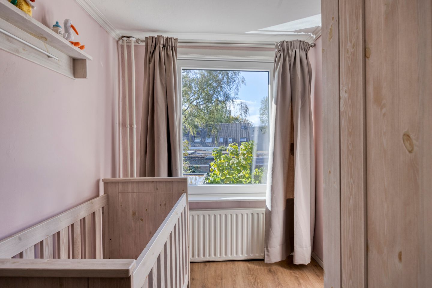 Photo 14 of Pastoor van Beurdenstraat 61