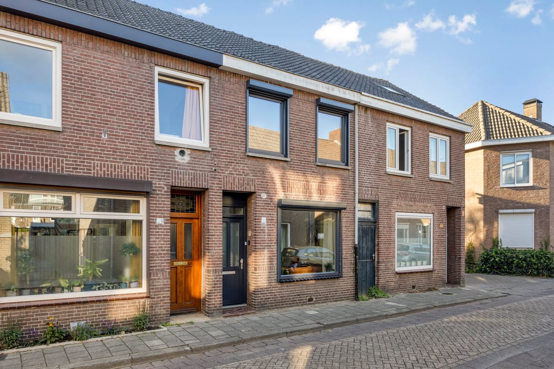 Photo 23 of Pastoor van Beurdenstraat 61