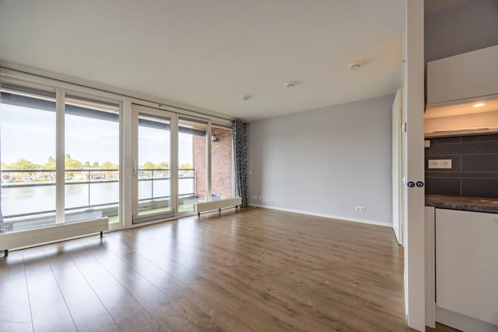 Photo 3 of Conradstraat 32