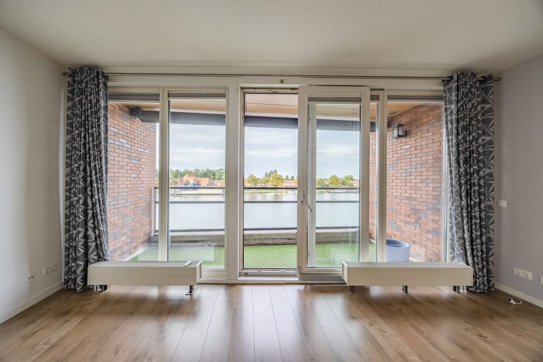 Photo 11 of Conradstraat 32