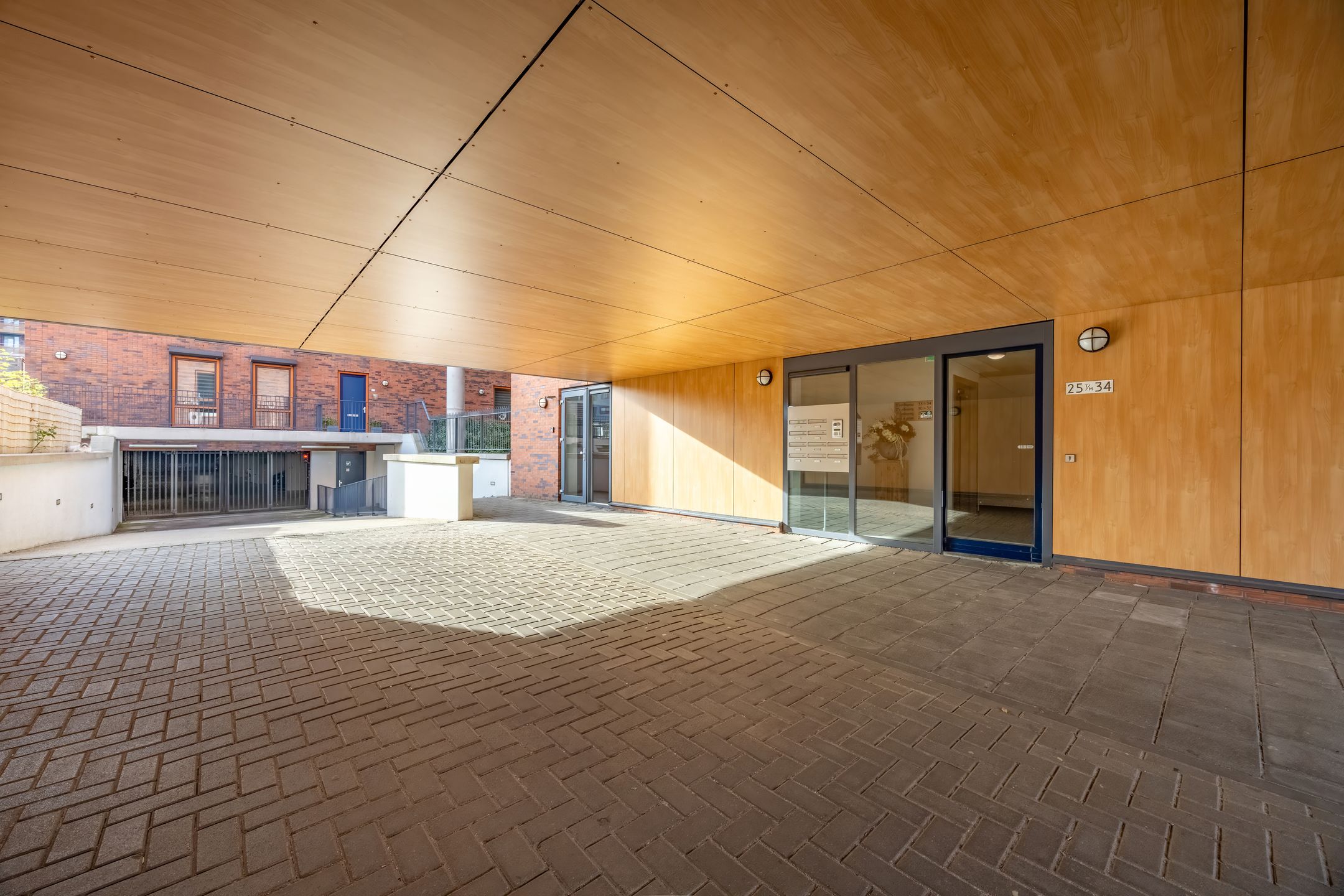 Photo 39 of Conradstraat 32