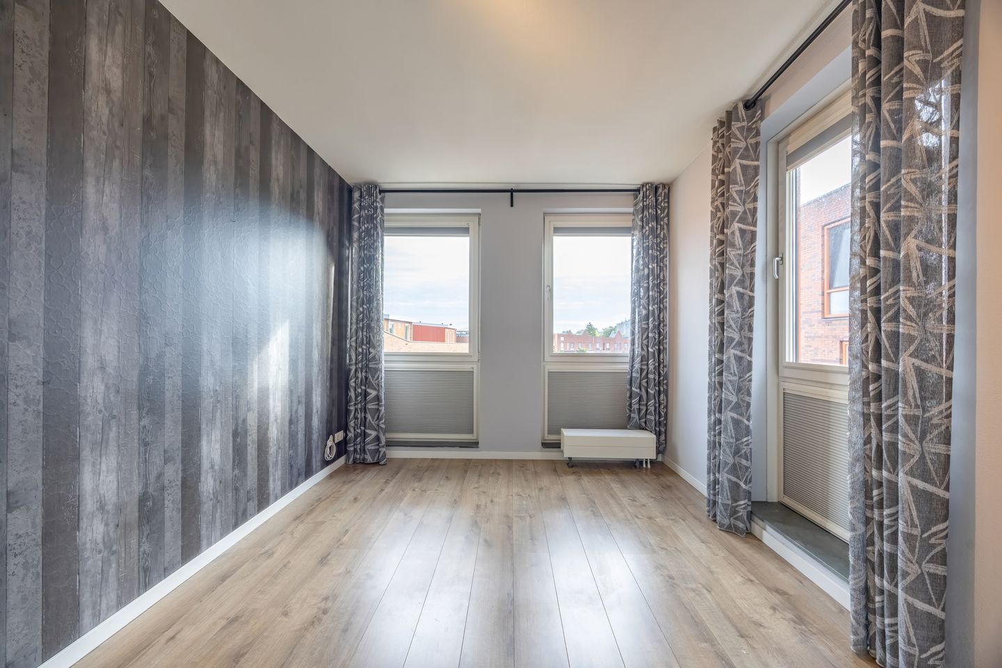 Photo 19 of Conradstraat 32
