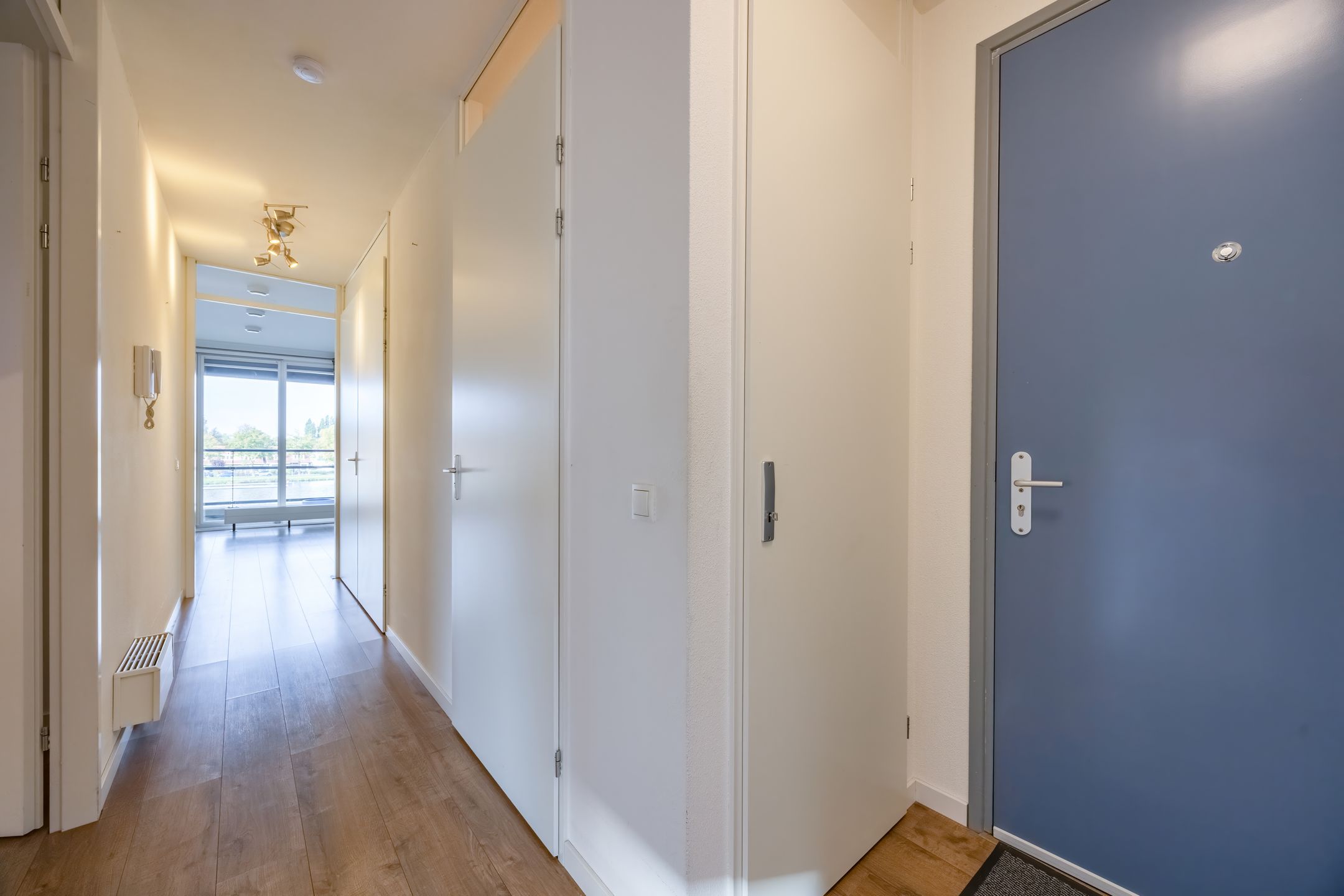 Photo 15 of Conradstraat 32