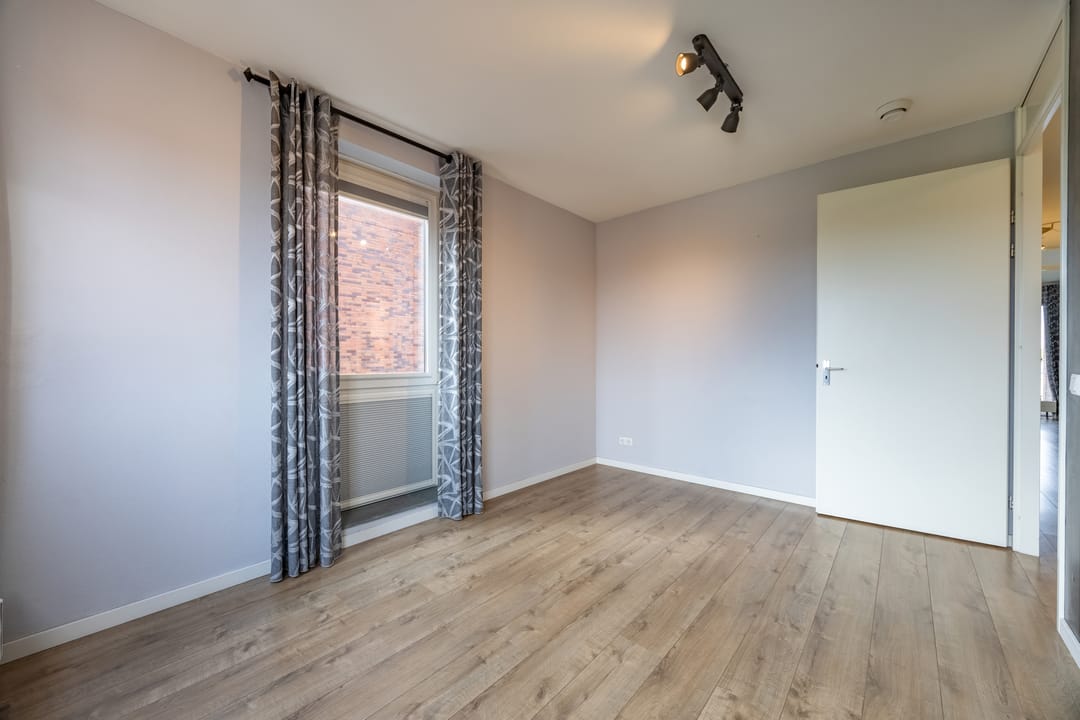 Photo 23 of Conradstraat 32
