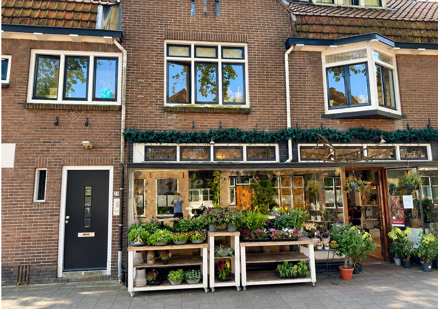 View photo 3 of Buitenveer 19