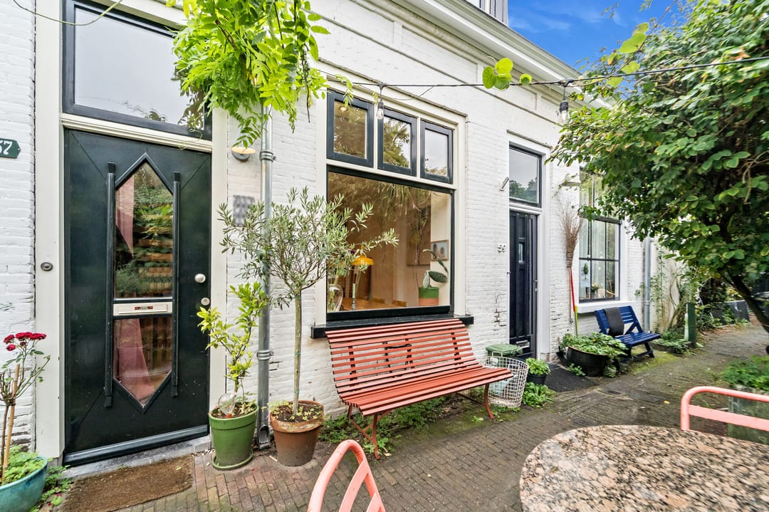 Photo 8 of Oosterstraat 57