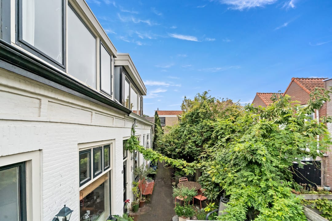 Photo 2 of Oosterstraat 57