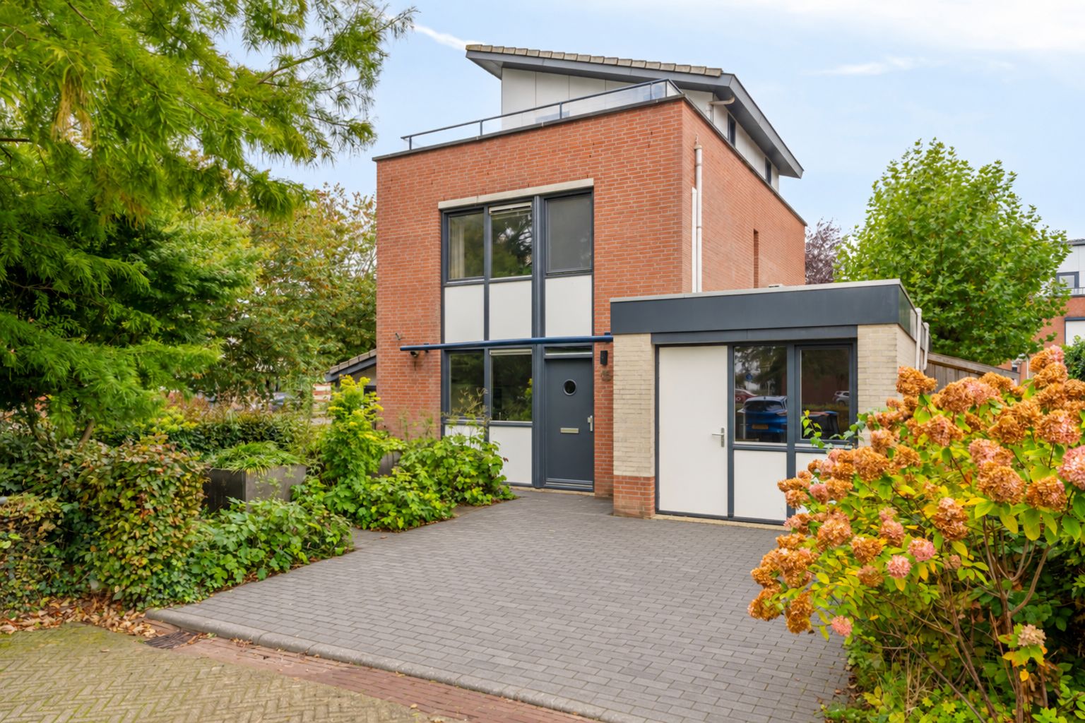 Schout van Vertaingstraat 15 