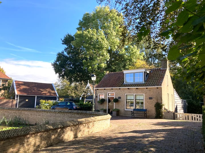 Vrijstaande woning te koop: Kerkweg 9, Wemeldinge