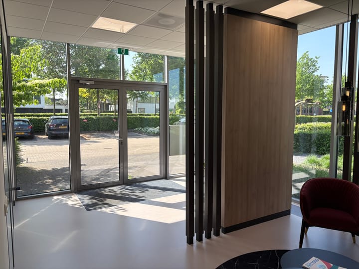 Verlengde Velmolen 22, Uden