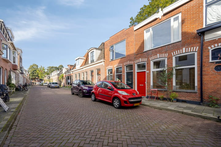 Tussenwoning te koop: Bergstraat 39, Groningen