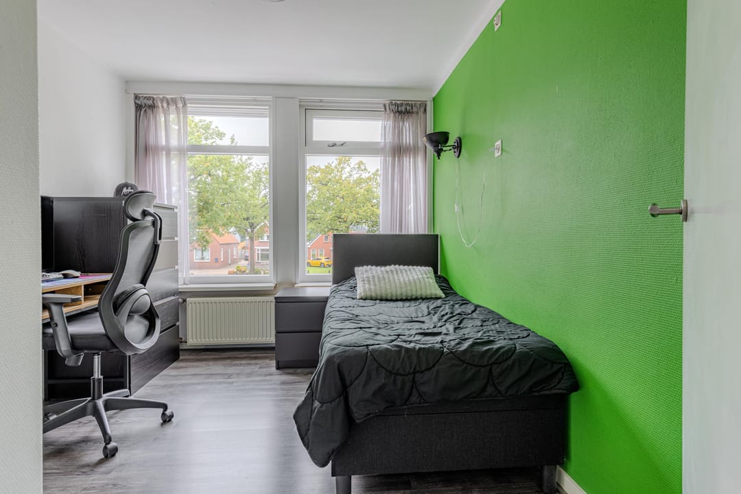 Photo 28 of Schoolstraat 11