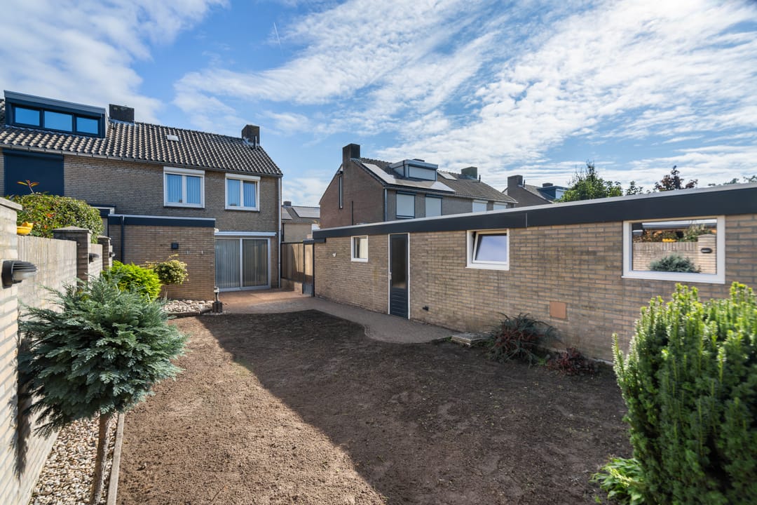 Photo 43 of Ernst Casimirstraat 6