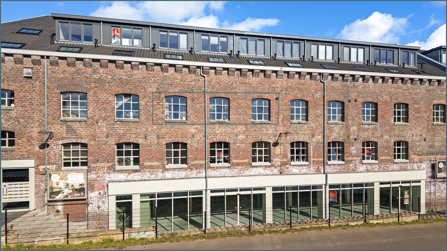 Photo 34 of Petrus Regoutplein 22-C02