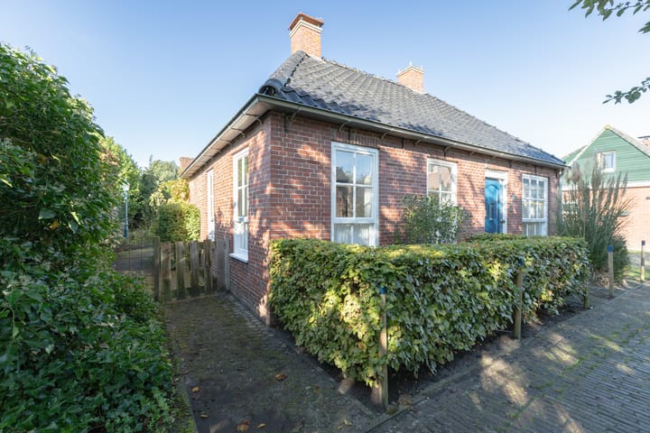 Vrijstaande woning te koop: Gangstraat 5, Houwerzijl