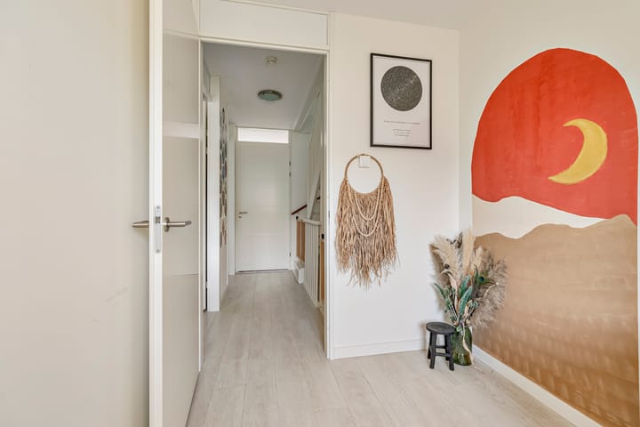 Tussenwoning te koop: Ringdijk 63, Arnhem