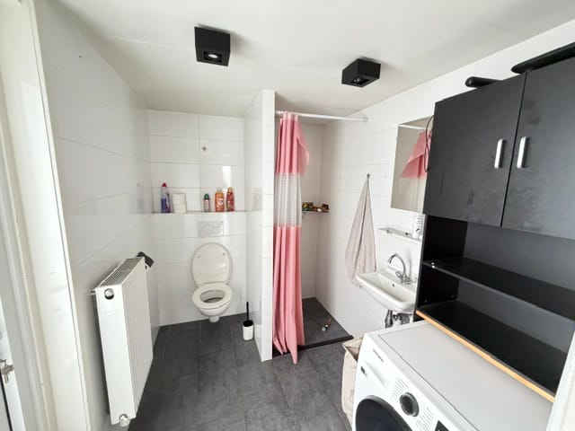 Photo 5 of Dokkumerstraat 6