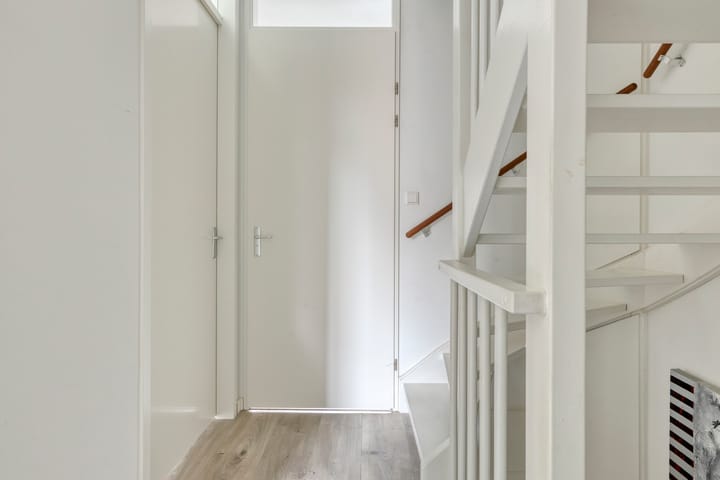 Hoekwoning te koop: Prinses Amaliastraat 18, Oosterhout (Nb)