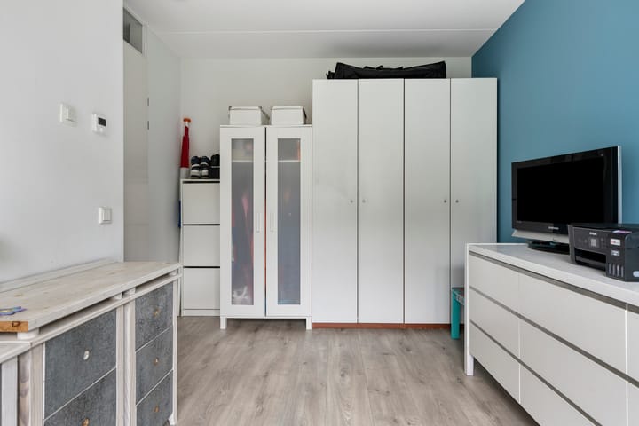 Hoekwoning te koop: Prinses Amaliastraat 18, Oosterhout (Nb)
