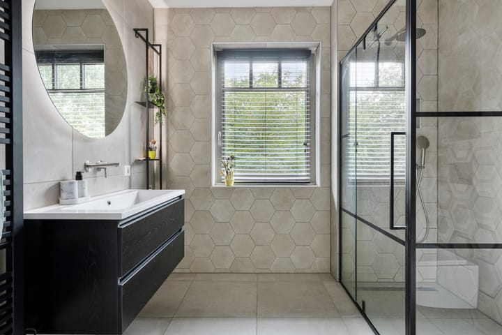 Hoekwoning te koop: Prinses Amaliastraat 18, Oosterhout (Nb)