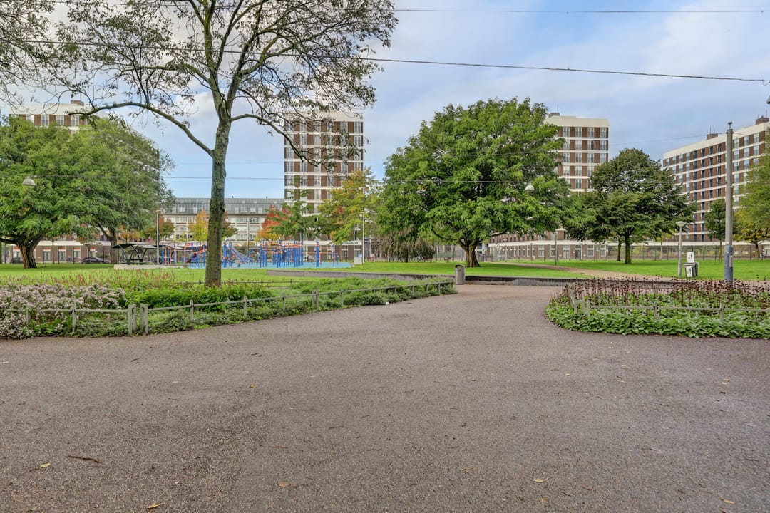 Foto 43 van Wolbrantskerkweg 74-F
