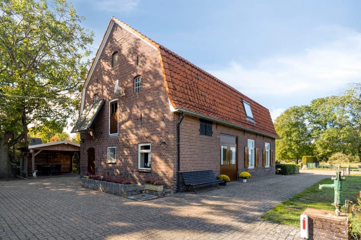 Vrijstaande woning te koop: Boesveldsedijk 14, Dinxperlo