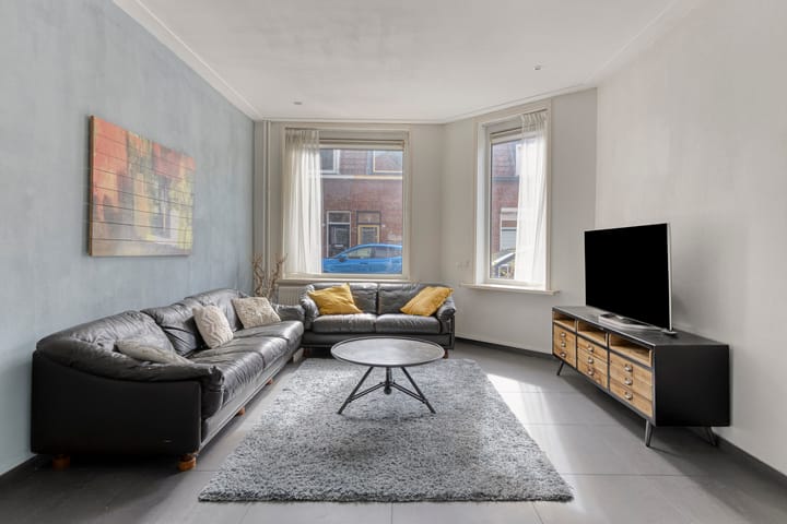 Tussenwoning te koop: Borneostraat 9, Tilburg