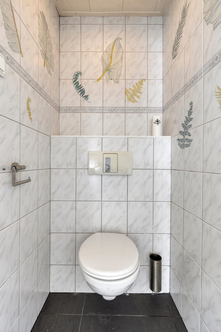 Tussenwoning te koop: Borneostraat 9, Tilburg