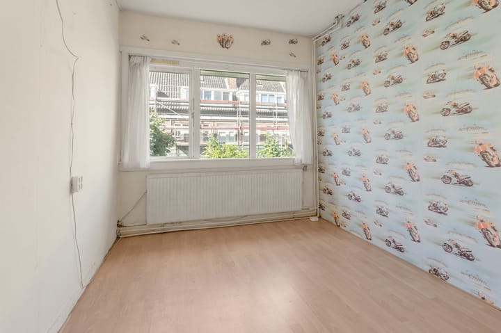 Tussenwoning te koop: Van der Goesstraat 10, Utrecht