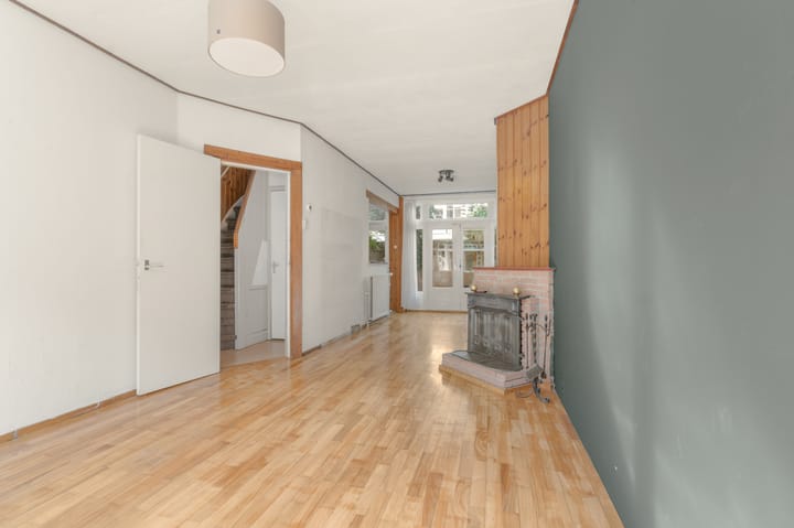 Tussenwoning te koop: Van der Goesstraat 10, Utrecht