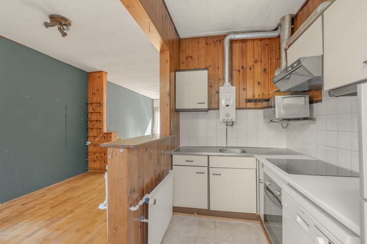 Tussenwoning te koop: Van der Goesstraat 10, Utrecht