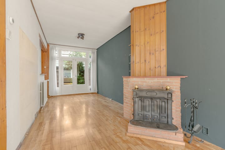 Tussenwoning te koop: Van der Goesstraat 10, Utrecht