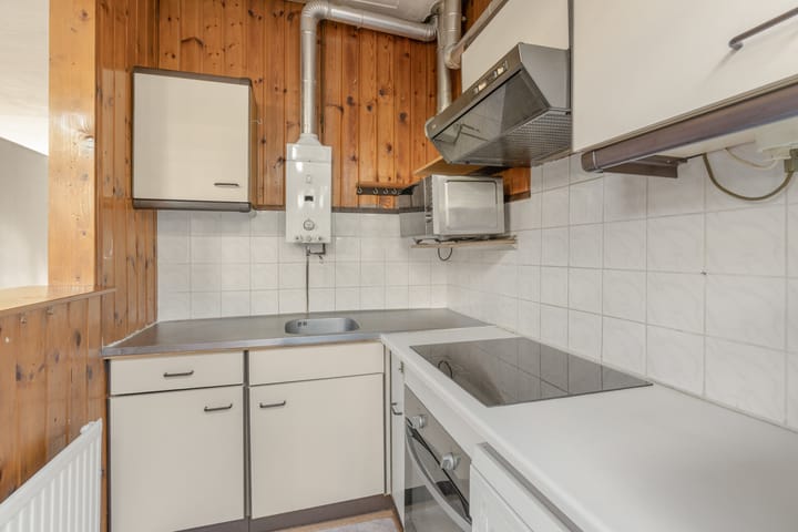 Tussenwoning te koop: Van der Goesstraat 10, Utrecht