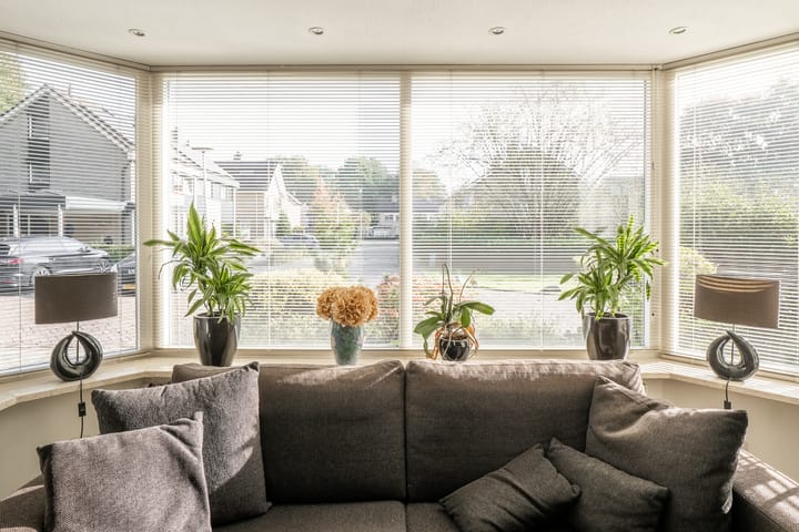 Tussenwoning te koop: Dinant Dijkhuisstraat 120, Hengelo