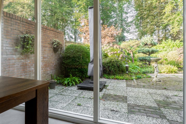 Tussenwoning te koop: Dinant Dijkhuisstraat 120, Hengelo