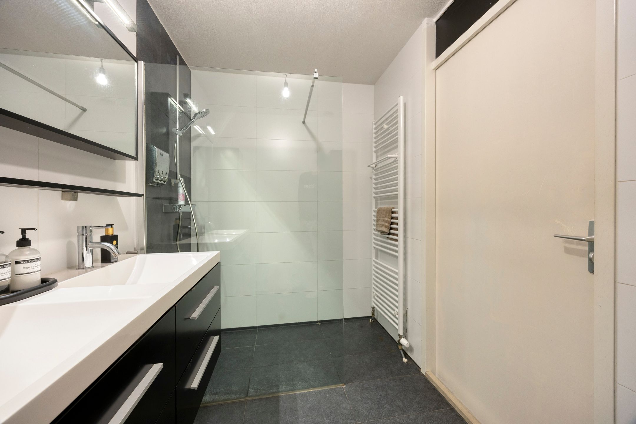 Photo 15 of Hudsonstraat 44