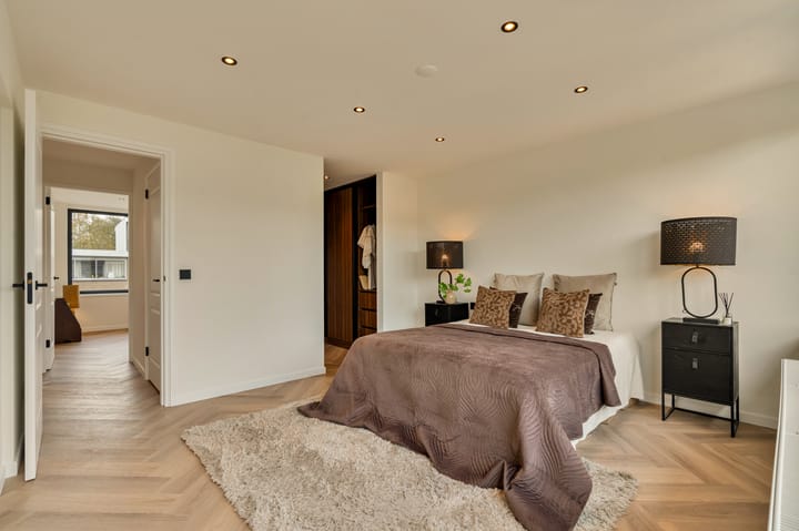 Tussenwoning te koop: Vijverhoef 50, Amsterdam