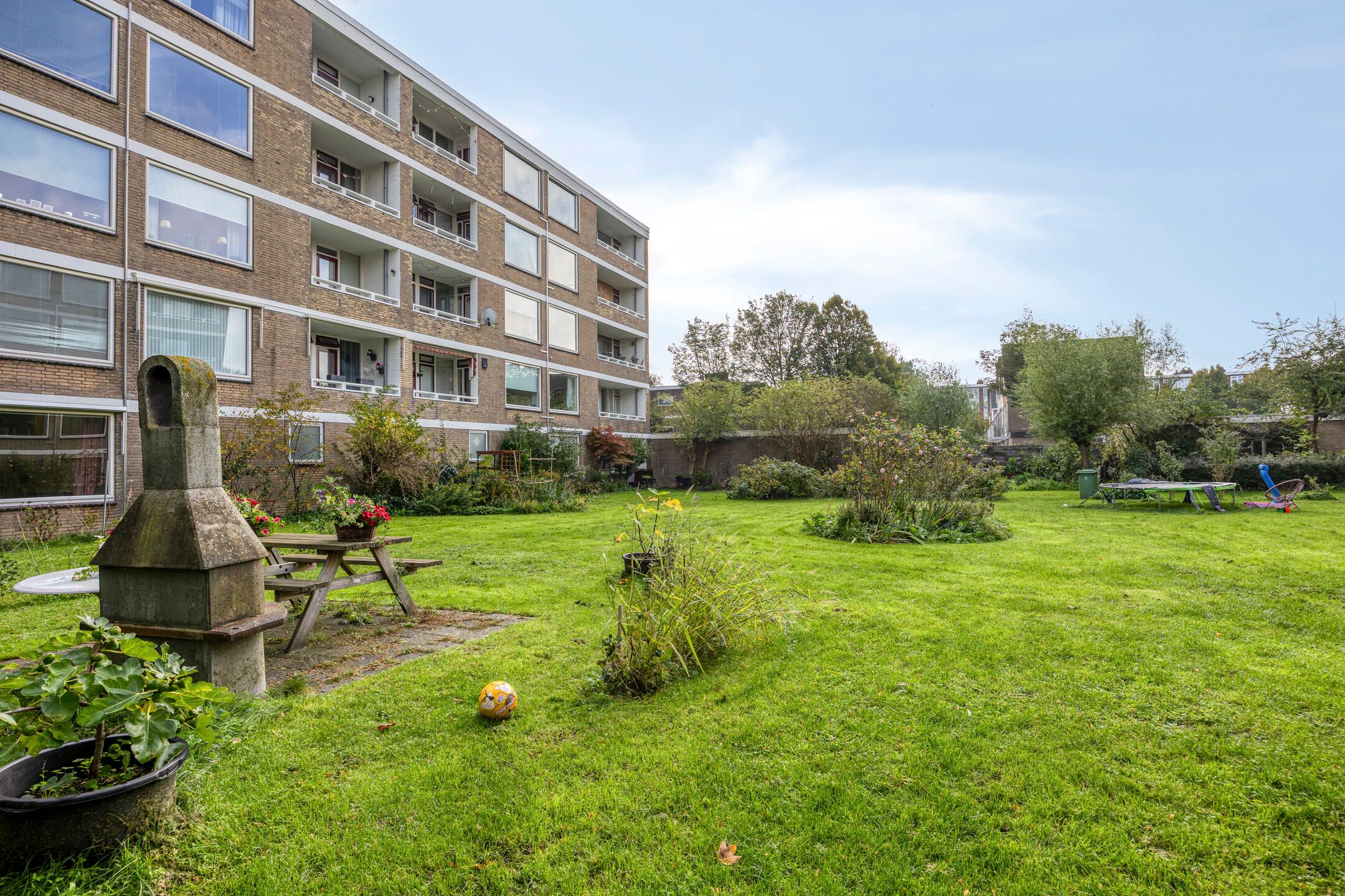 Photo 33 of Debussystraat 35