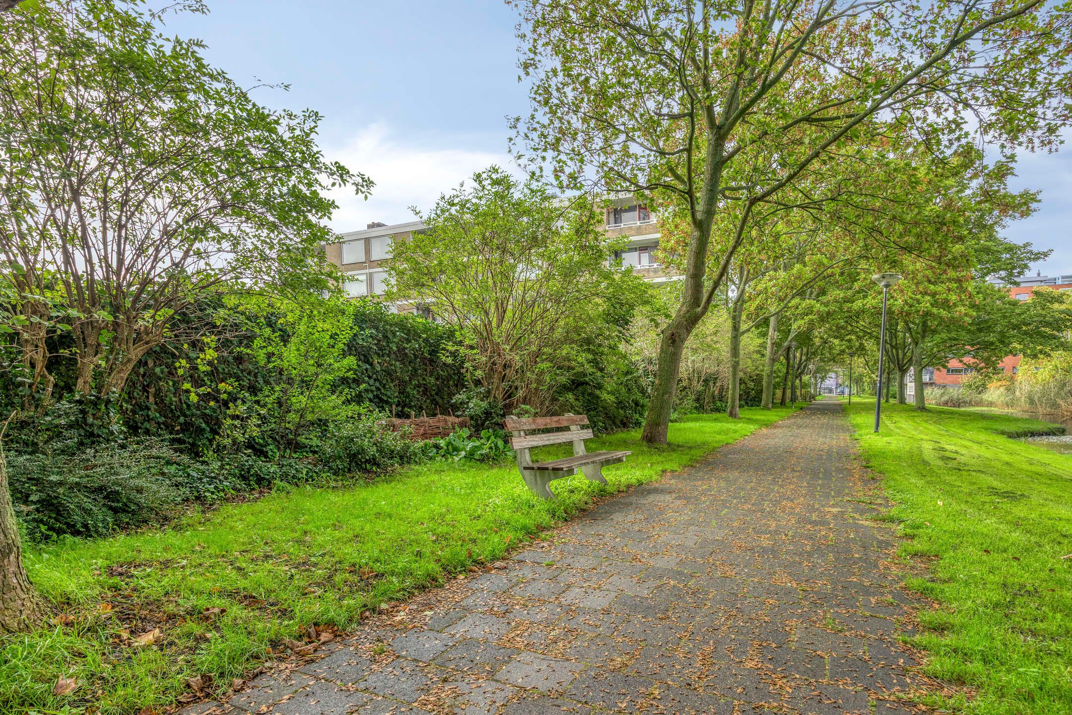 Photo 39 of Debussystraat 35