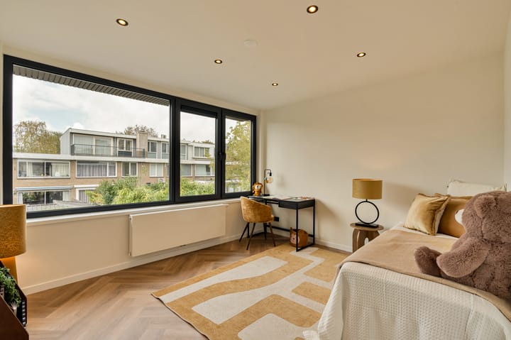 Tussenwoning te koop: Vijverhoef 50, Amsterdam