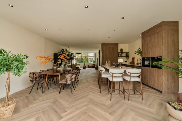 Tussenwoning te koop: Vijverhoef 50, Amsterdam
