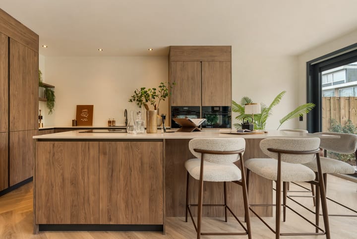 Tussenwoning te koop: Vijverhoef 50, Amsterdam