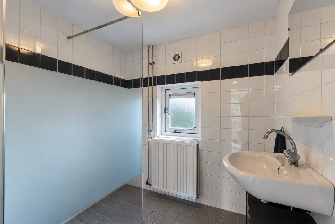 Photo 28 of Vennecoolstraat 23