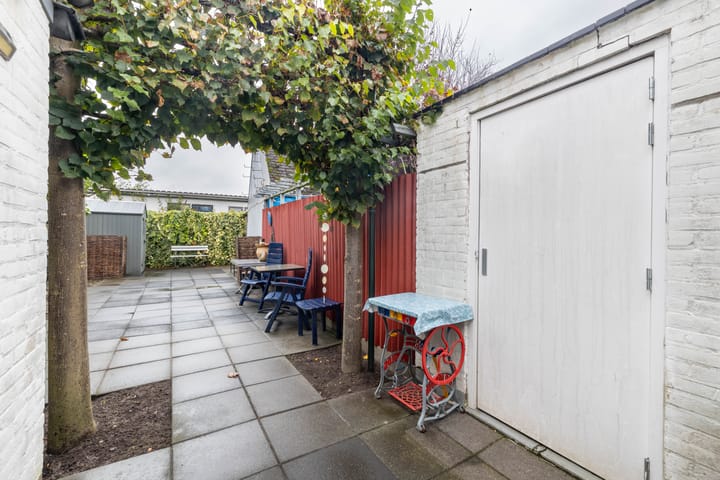 Tussenwoning te koop: Zwanebloemstraat 47, Almelo