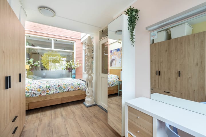 Tussenwoning te koop: Zwanebloemstraat 47, Almelo